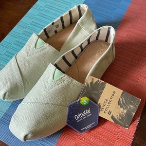 Brand new toms Venice collection